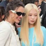 【BLACKPINK・ジェニー】「金髪」韓流スターに「その髪、本物？」と尋ねたハリウッドスター…「差別的」vs「普通の問いかけ」韓国で論争