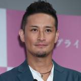 【TOKIO】「病気じゃないよね？」松岡昌宏　YouTubeデビューで見せた“激痩せ丸刈り姿”にファン衝撃