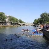 【パリ五輪】「#セーヌ川でウンコする」パリ市民の一団が前代未聞の“排泄デモ”を敢行！？