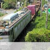 【ＪＲ九州】機関車「銀釜」踏切で軽トラと衝突　最後の「EF81形303号機」