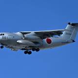 “銀ちゃん”に思い思いの塗装を…「岐阜基地航空祭」C-1塗り絵で全員にオリジナルグッズプレゼント