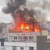 【火災】広島の繁華街・流川で火事　男性1人搬送　ビル屋上で“BBQ・焚き火”できる施設