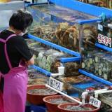【韓国】「刺身を食べるのは今日が最後」汚染水放出を前に消費者や商人に不安広がる