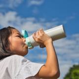 【水分補給】水が飲めない子どもが増えている衝撃「味がしないから苦手」