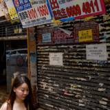【閑古鳥鳴く香港の商店】観光客減と本土への顧客流出深刻